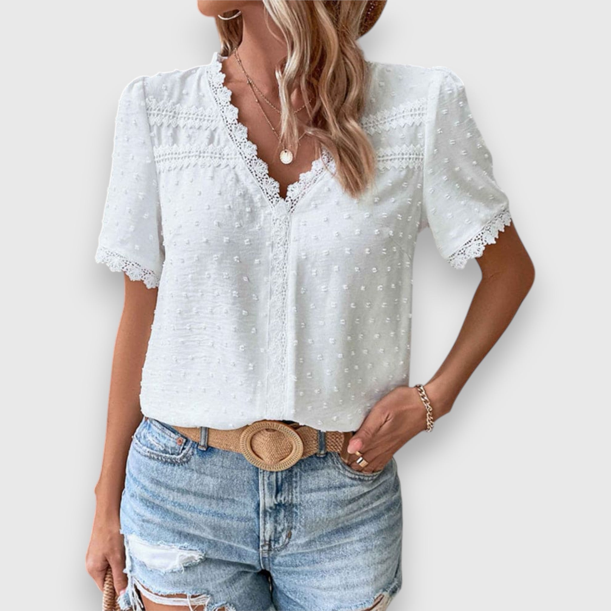 Wassa | Romantic Lace Blouse