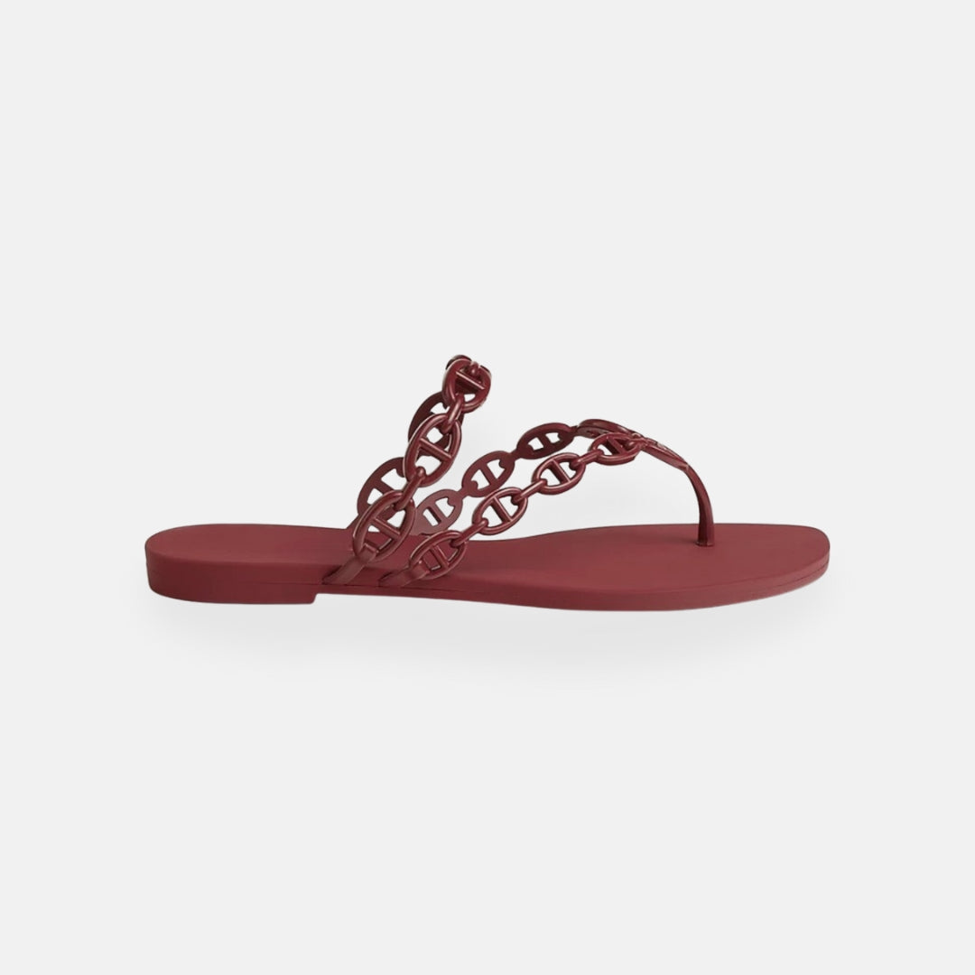 Noa | Black Flip-Flops with Chain