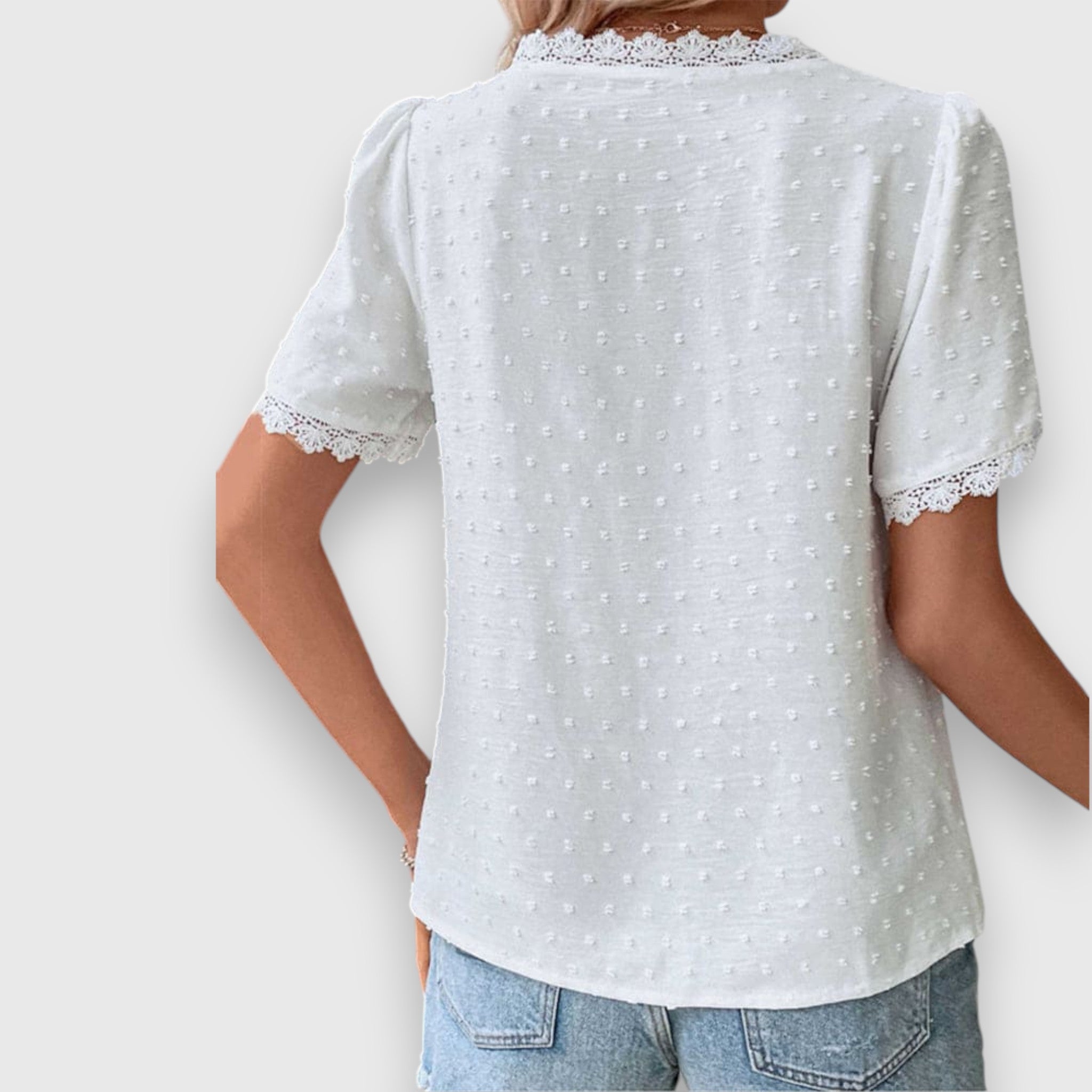Wassa | Romantic Lace Blouse