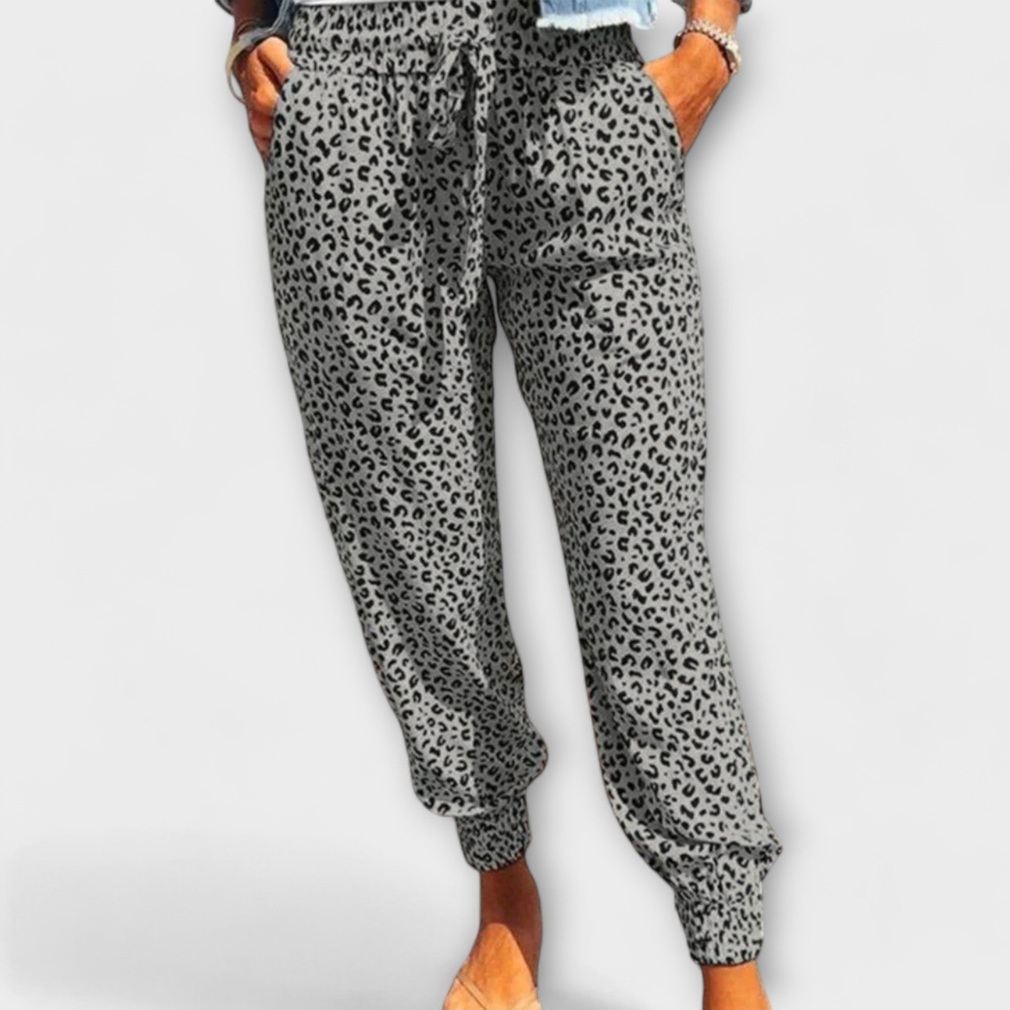 Feli | Wide-leg pants with flared legs