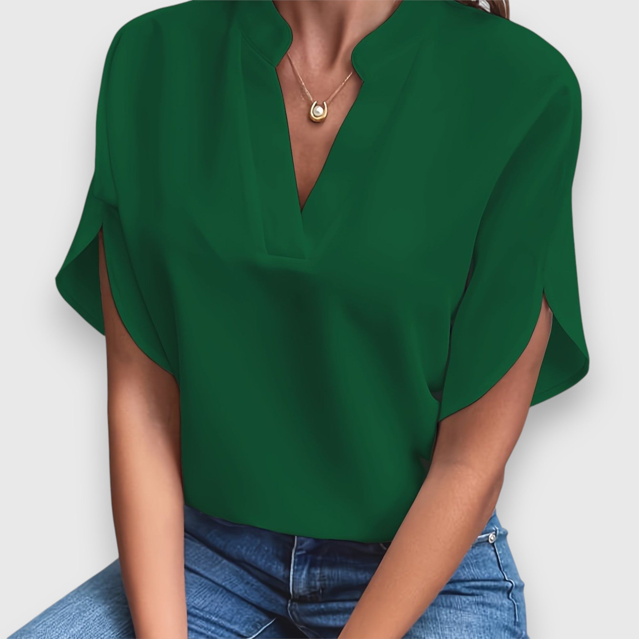 Amina | Classic Blouse