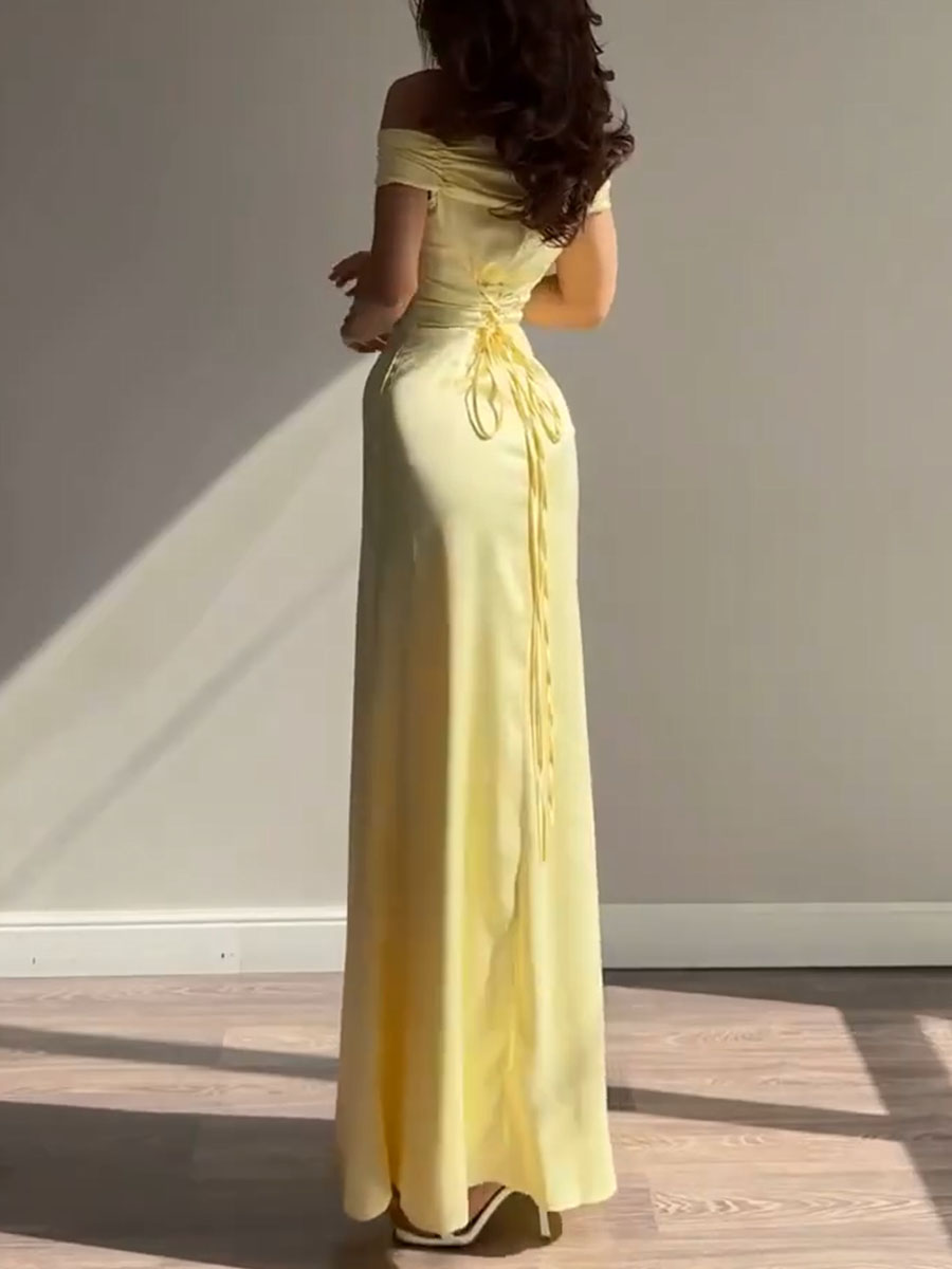Robe de soirée jaune sans bretelles