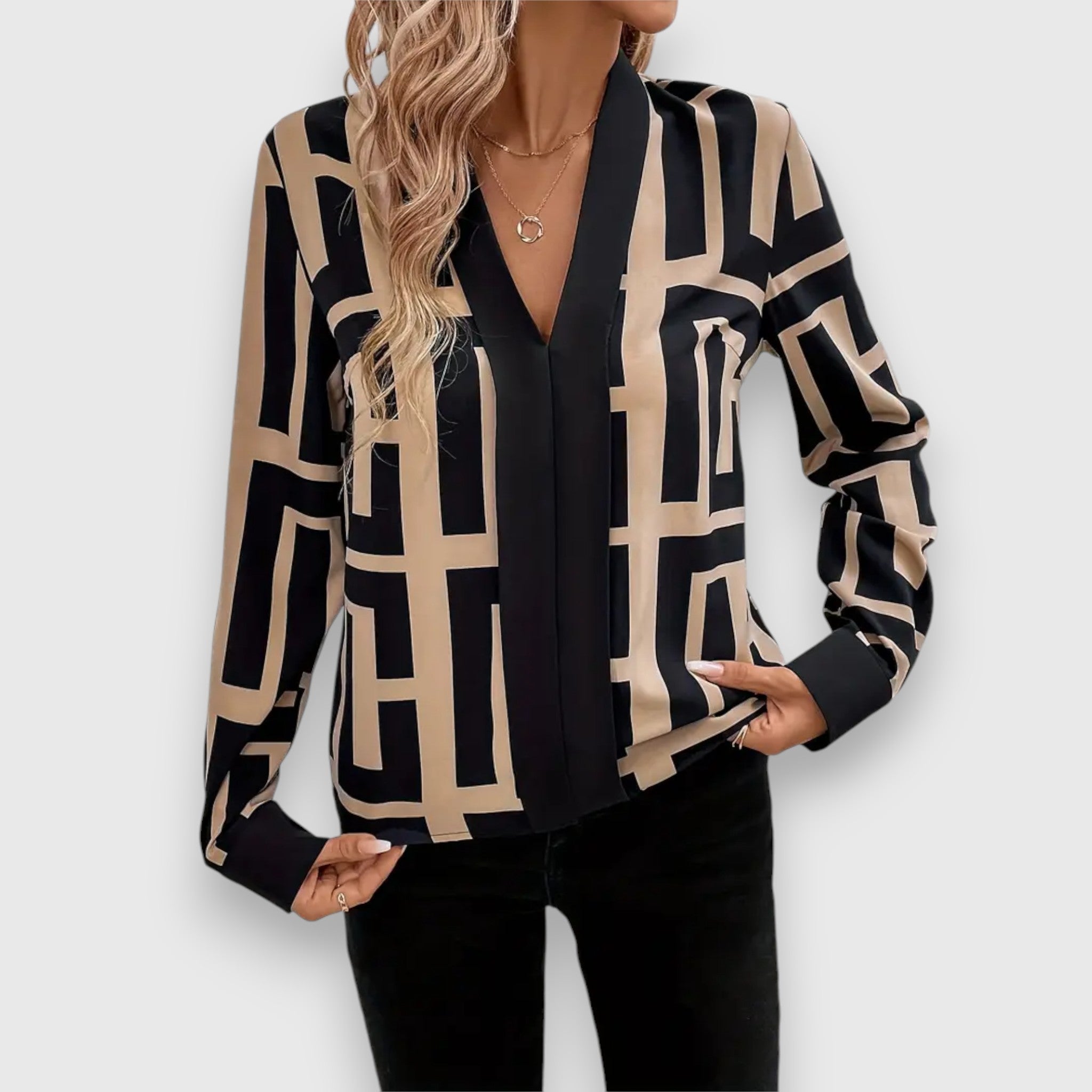 Liana | Fluid Blouse with Geometric Pattern