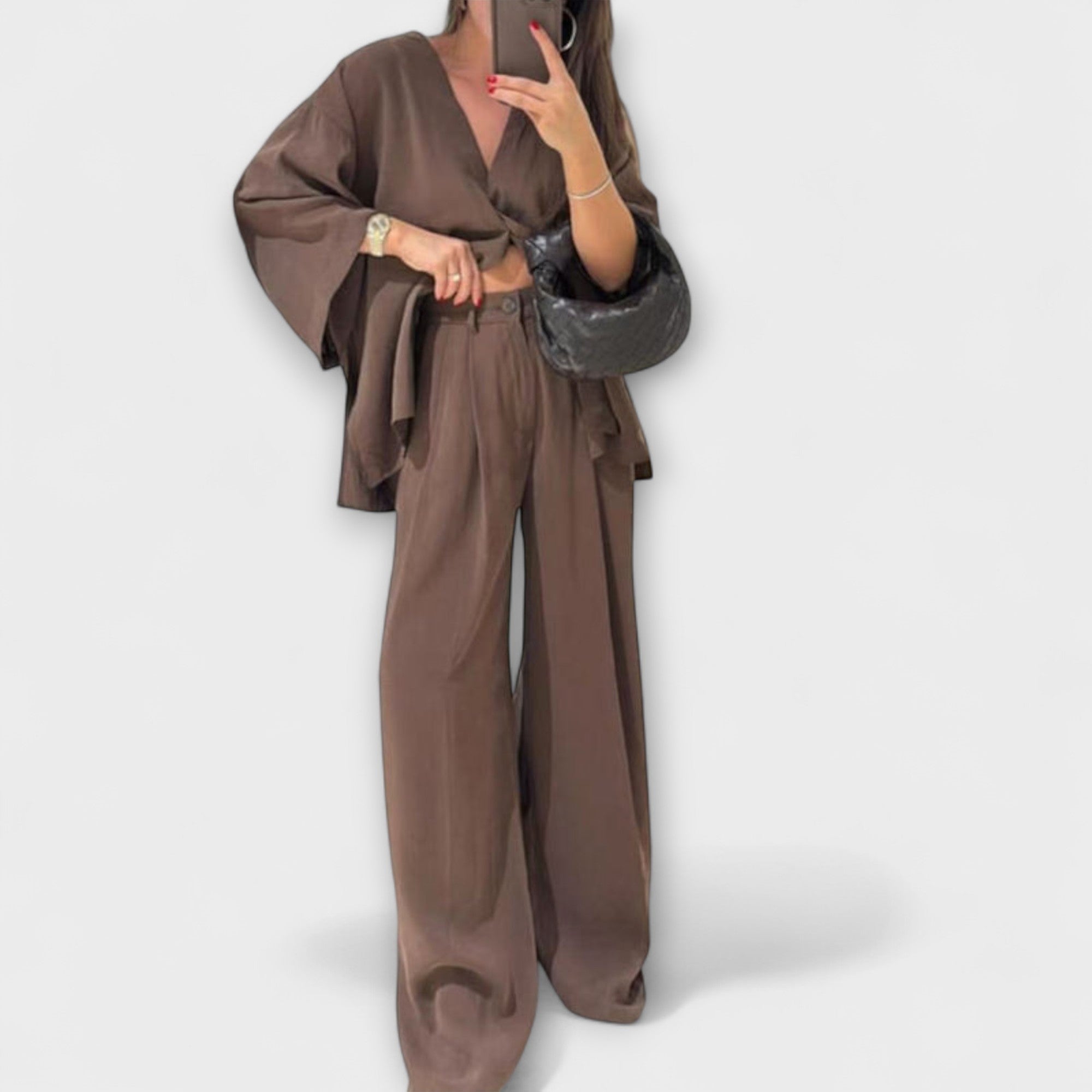 Jacqueline | Casual Set V-Neck Top and Pants