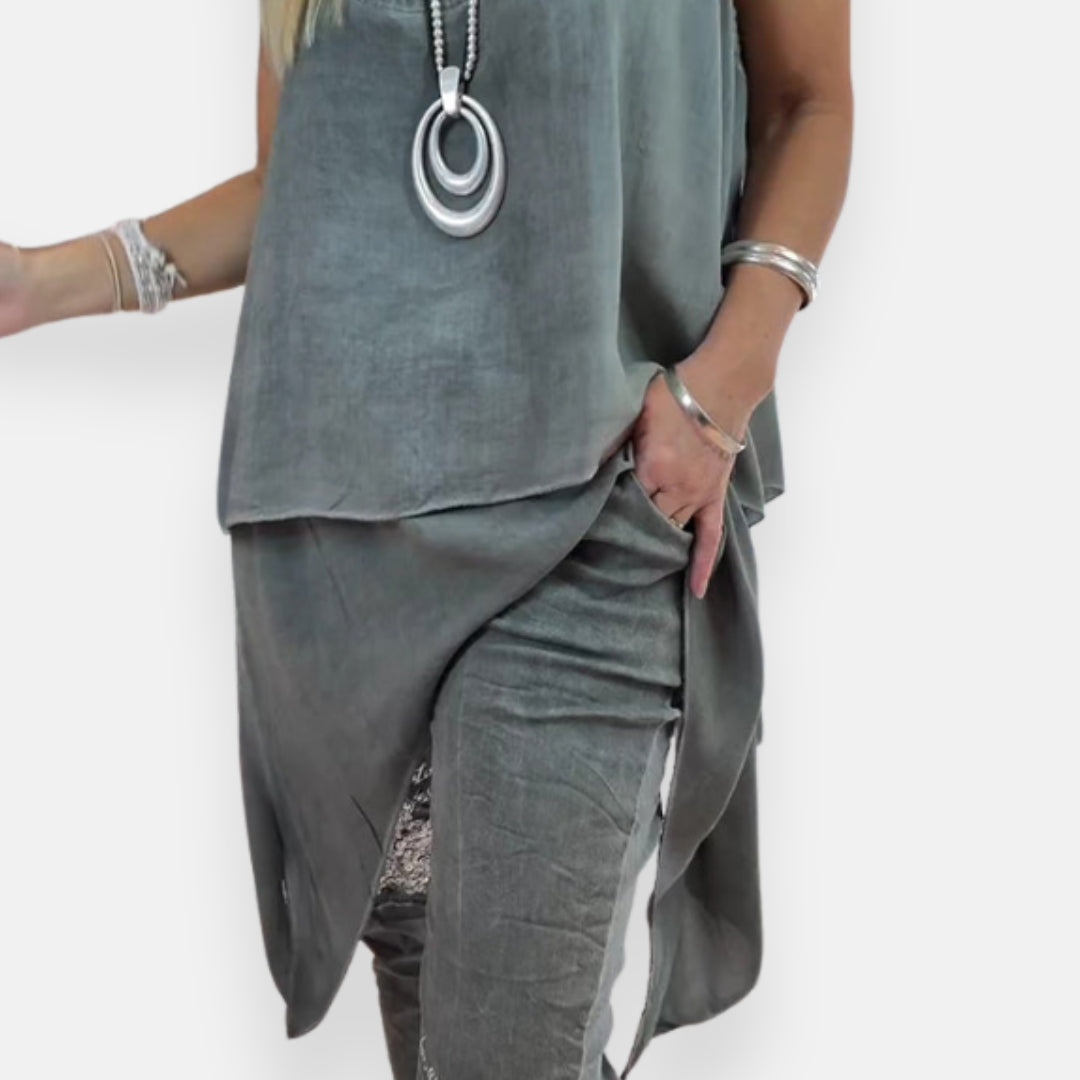 Clarissa | Casual Pants with Star Detail