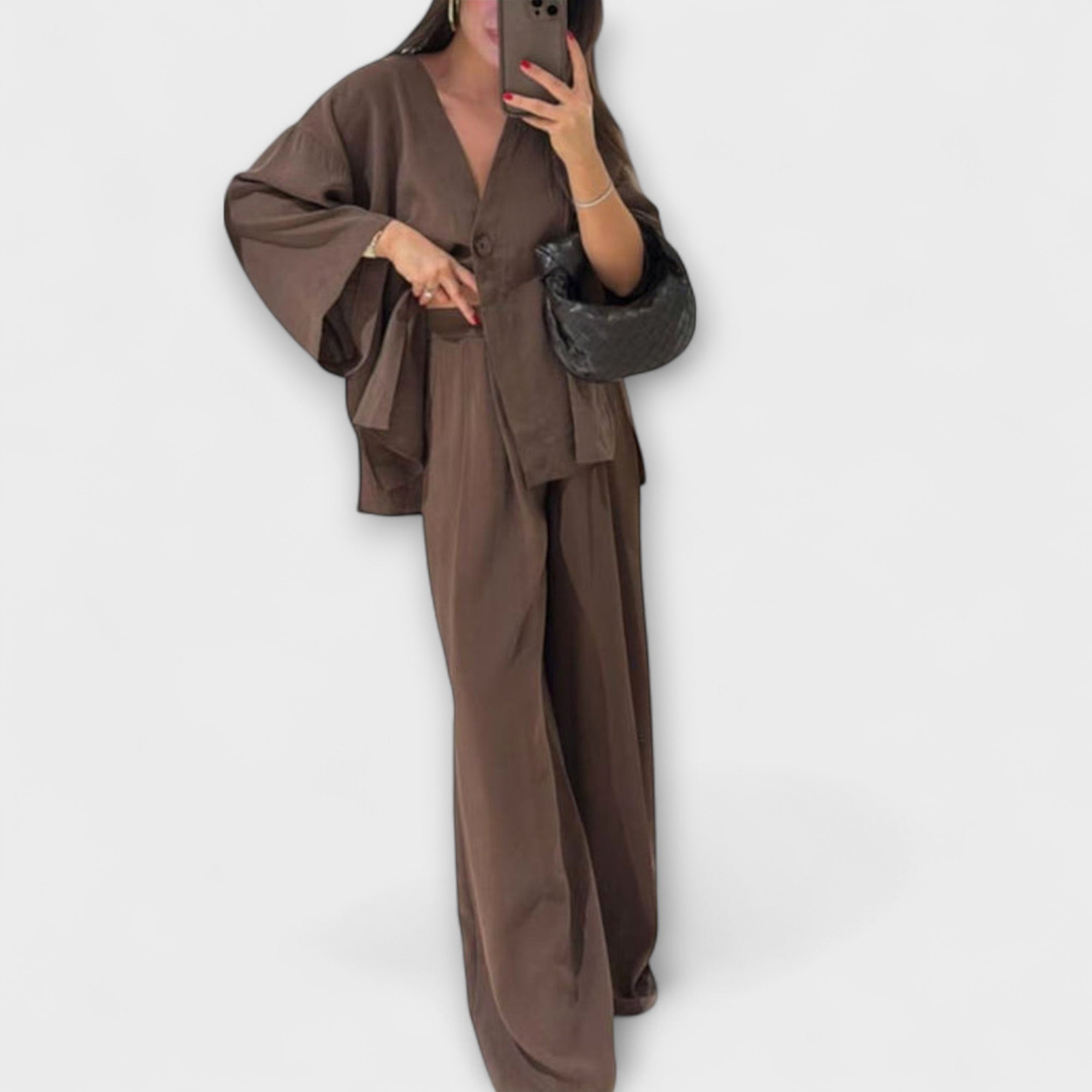 Jacqueline | Casual Set V-Neck Top and Pants