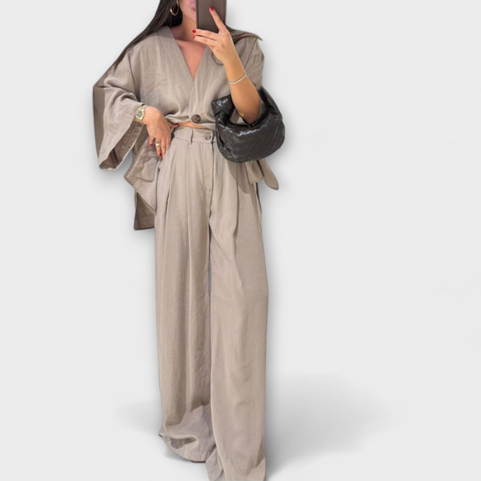 Jacqueline | Casual Set V-Neck Top and Pants